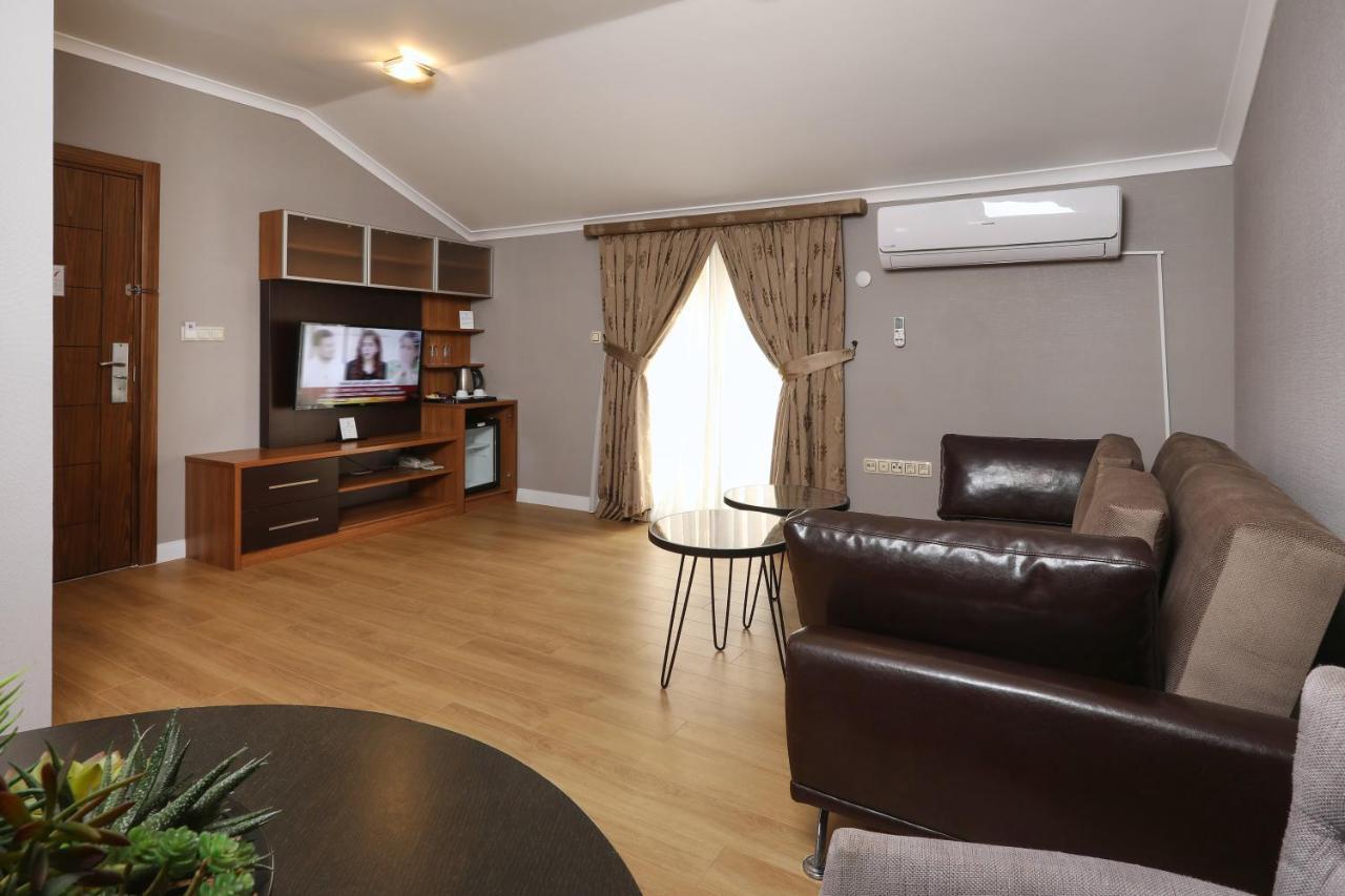 New Balturk Hotel Izmit Коджаэли Экстерьер фото