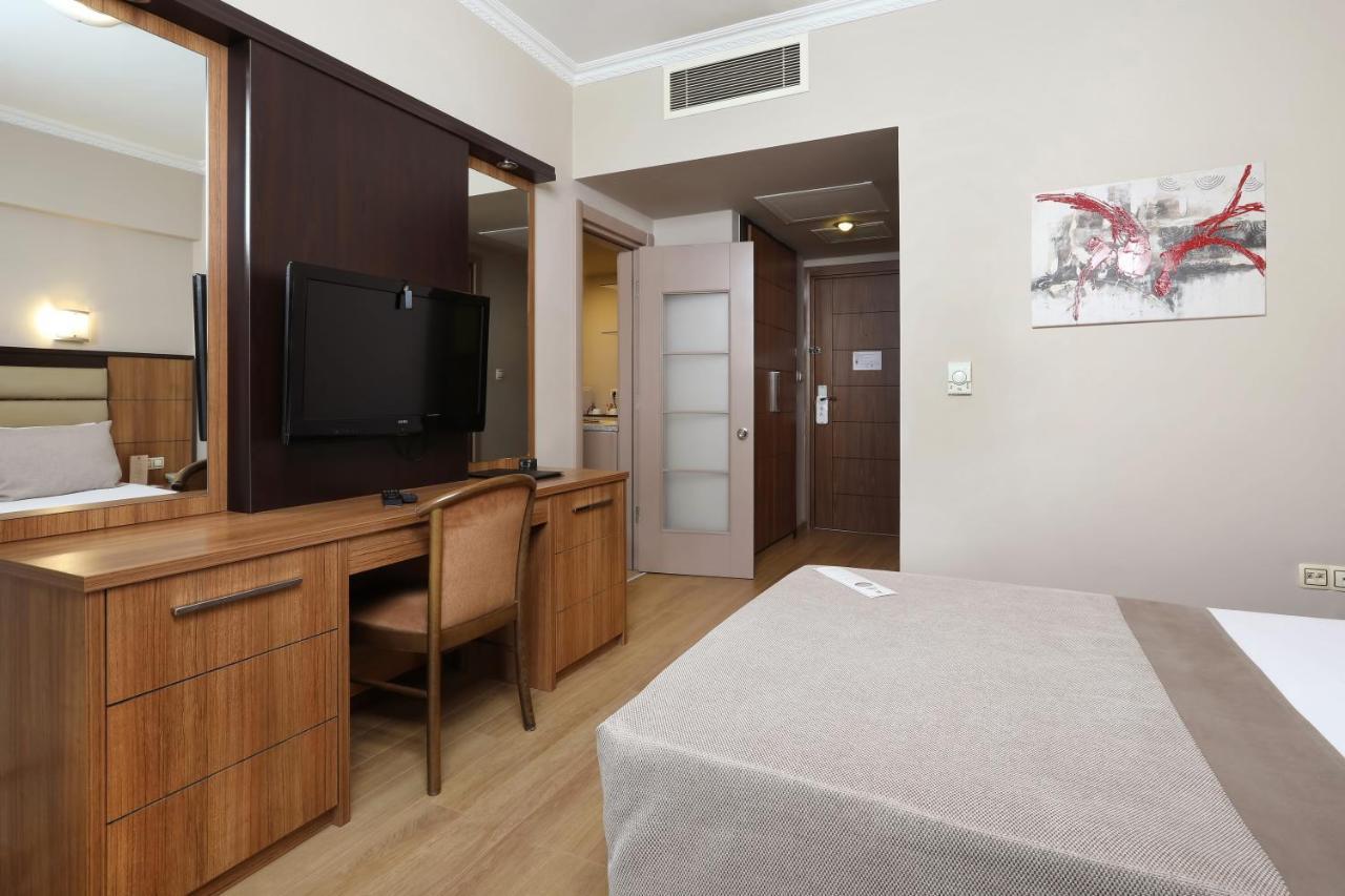 New Balturk Hotel Izmit Коджаэли Экстерьер фото